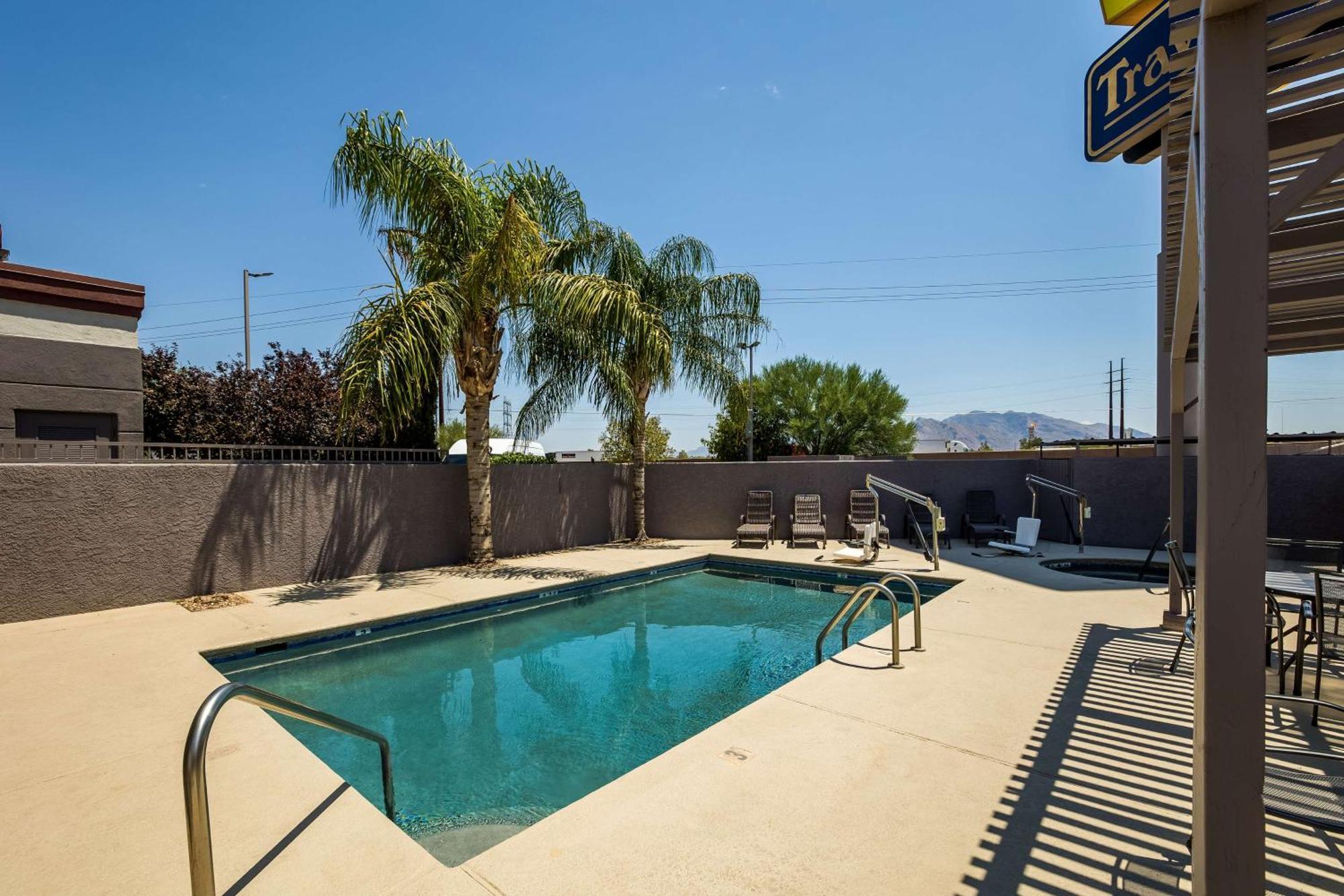 Best Western Gold Poppy Inn Cortaro Exterior photo